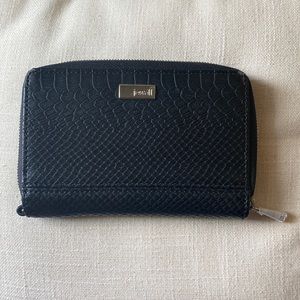 Jewel Thirty One Wallet